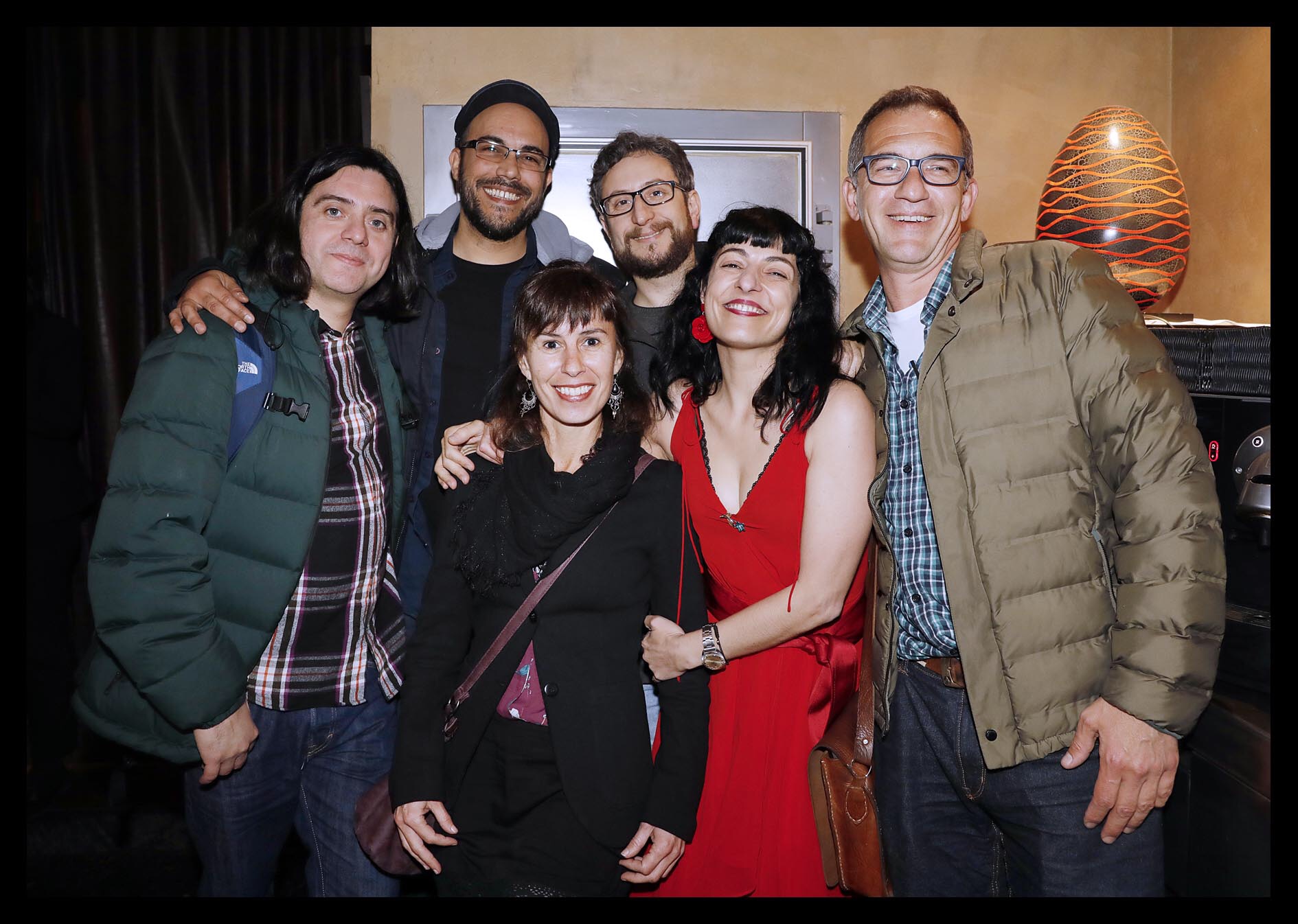 Roser Amills, Veronica Nieto, Matias Nespolo, Rodrigo Diaz Cortez, Franco Chiaravalloti y Aleko Capilouto en la fiesta de El Mundo Sant Jordi 2019