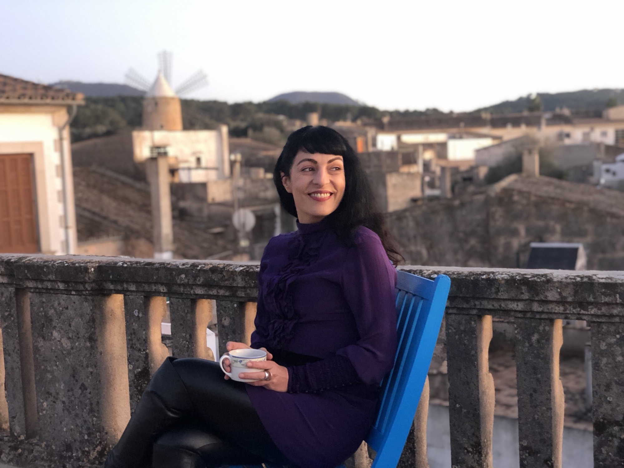 Pregó (text i audio) de Roser Amills, festes de Sant Honorat 2020 d'Algaida 4 Pregó (text i audio) de Roser Amills, festes de Sant Honorat 2020 d'Algaida - Roser Amills, escritora mallorquina