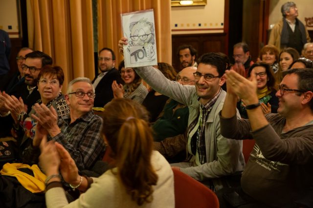 Recibo un premio TOI, es un gran honor. Gracias Jordi Català 7 Recibo un premio TOI, es un gran honor. Gracias Jordi Català - Roser Amills, escritora mallorquina
