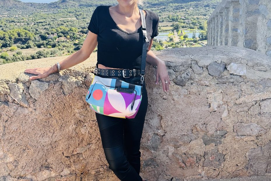 Roser Amills Escritora Mallorquina 3