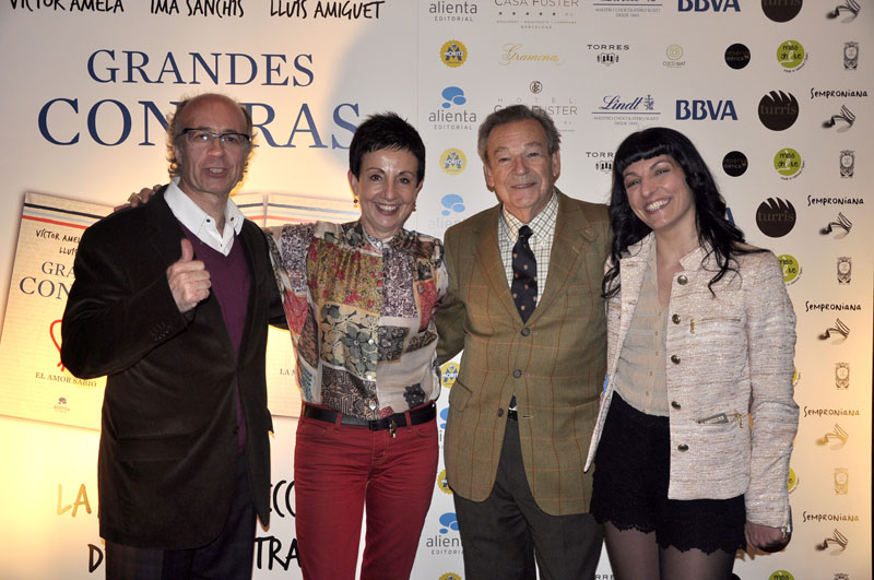 Javier de las Muelas, Carme Ruscalleda, Luis Racionero y Roser Amills ante el photocall de Grandes contras