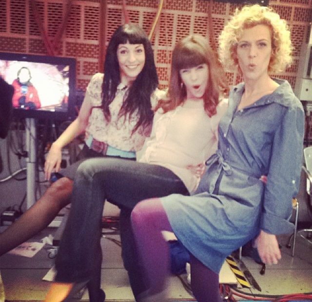 Roser Amills Amb Mariona Ribas I Mabel Marti A Vespre A La 2 De Rtve 2