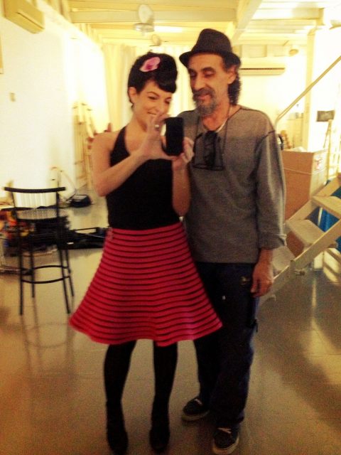 Roser Amills Amb William Nunez Dissenyador De Les Faldilles Efecto Limon