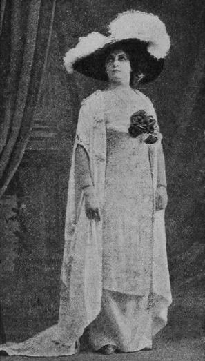 Retrato de la actriz Elena Jordi (Montserrat Casals i Baqué) publicado en la revista La Escena Catalana el 24 de septiembre de 1910