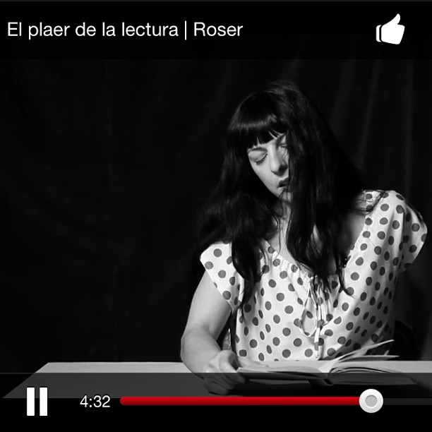 Tema del día: mira el vídeo EL PLAER DE LA LECTURA | Roser