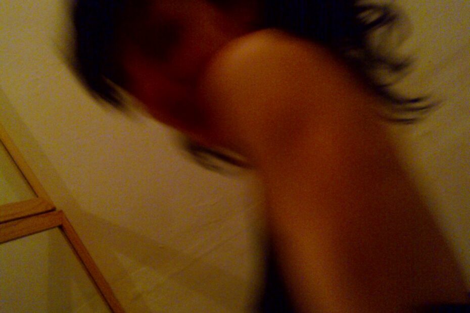 Autorretrato de Roser Amills posando como Amy Winehouse