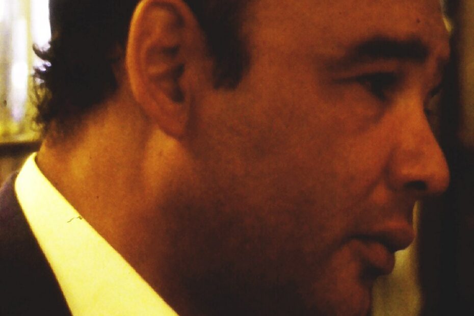 Retrato del escritor cubano Severo Sarduy